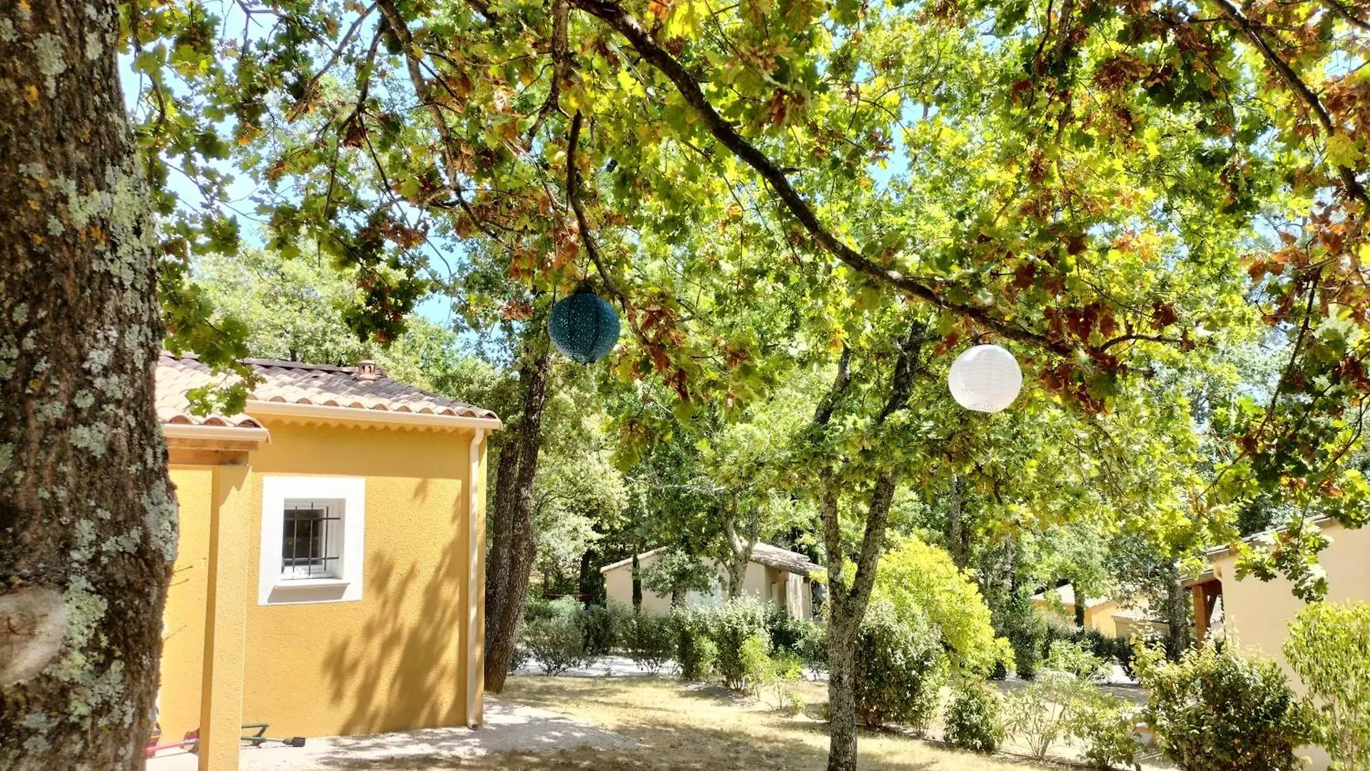 Le Val D'O - Gite Drome Provencale Avec Piscine Valaurie